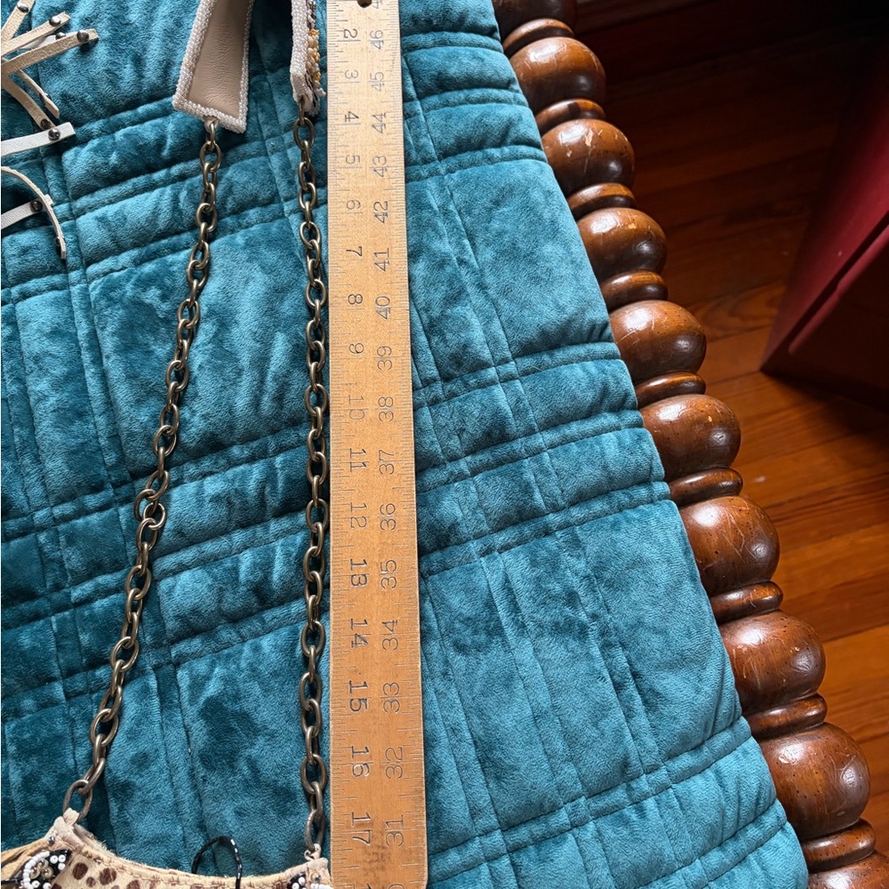Fringe Beaded Bag - Picture 3 of 4